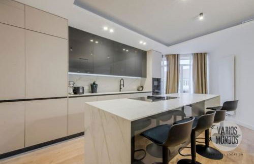 Elegancia y confort en el Paseo de la Castellana - Foto 10