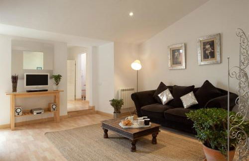 Homenfun Barcelona Montjuic - Foto 1