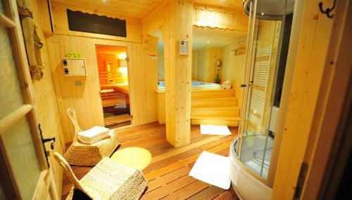 LE SAPORTA- Studios et Appartements meublés de tourisme - Foto 5, Internal: Not applicable to any particular room