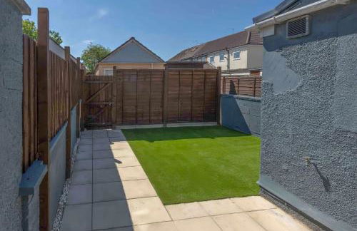 Family friendly Filton home with parking and WiFi - Foto 6