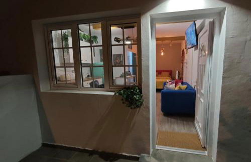 Home Glos ter - Photo 20