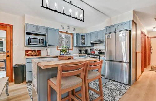 Rustic Modern Retreat in Poconos - Foto 10