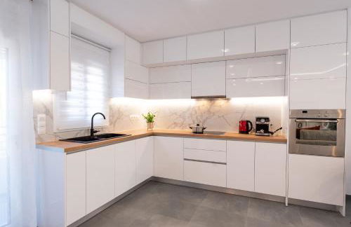 Eleni's Cozy Apartments Near Athens Airport By SEM - Foto 16