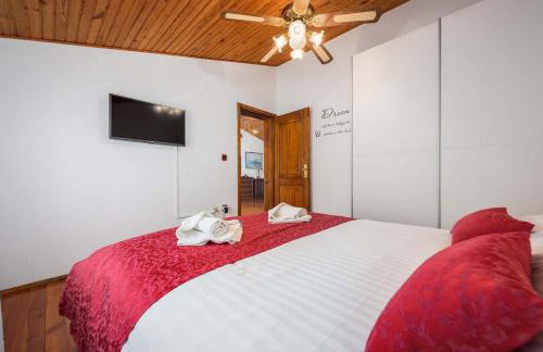 Villa Eufemia near Poreč with large garden and outdoor playground for kids - Foto 30