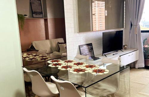 Lindo flat no Number One - Ponta Dareia com serviço de limpeza diaria - Foto 1