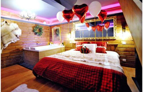 Le Chalet romantique, SPA XXL, 5 min centre ville, Écran cinéma, Lit king size, cascade d'eau - Foto 12