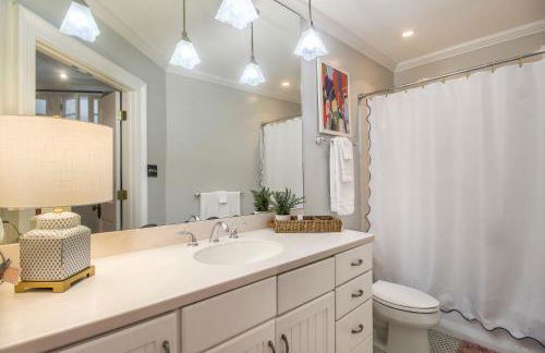 Walk to it All in Downtown, Double King Beds - Foto 12