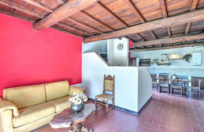 Appealing Home With Pool - Foto 15