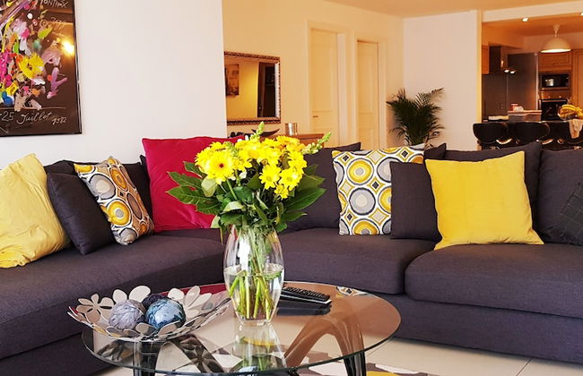 citycentre lake view apartment - Photo 1