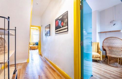 Vibrant 3 Bedroom Art Duplex Spacious & Unique - Foto 23