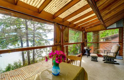 Waterfront Hood Canal Home with Pool Table! - Foto 18