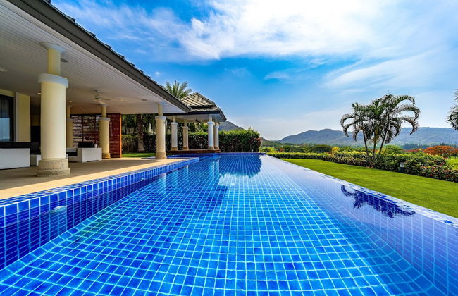 Luxury Mansion On Golf Course - BMG5 - Foto 77