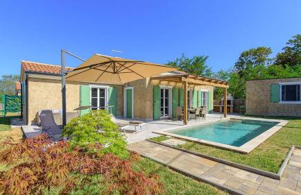 Villa Ofelia - Near Rovinj - Photo 1