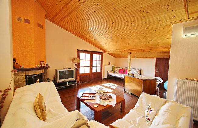 Pantso Villa - Photo 11