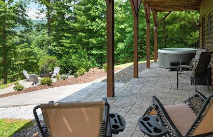 3-Story Private Cabin with Hot Tub and Fire Pit - Foto 30