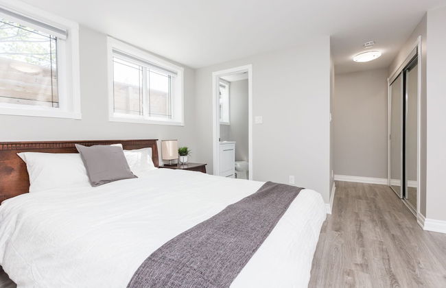 Applewood Suites - Annex Coachhouse Loft - Foto 4