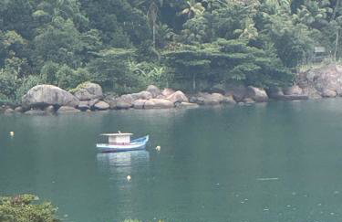 LINDO, apartamento praia da enseada Ubatuba, 100 mts da praia - Foto 7
