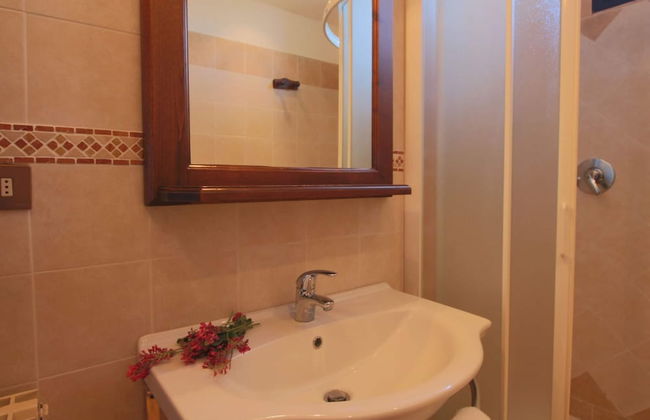 Spacious Tuscan Farmhouse - Foto 14