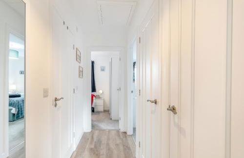 Blue Skies - Photo 20