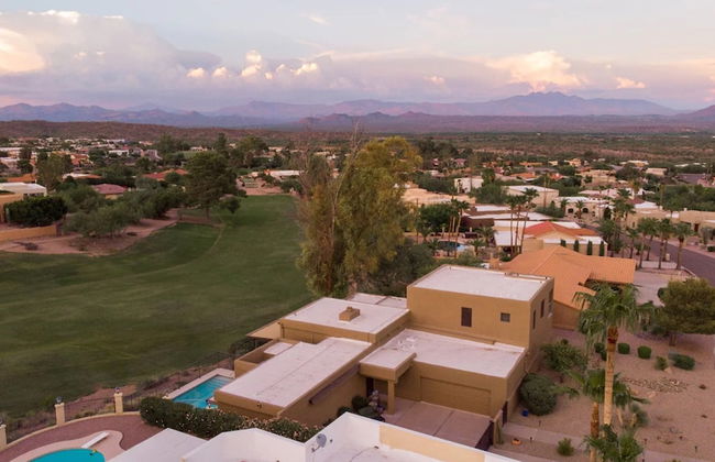 Luxe 4 Bdrm W/pool and Spa on Golf Course Lot! - Foto 50