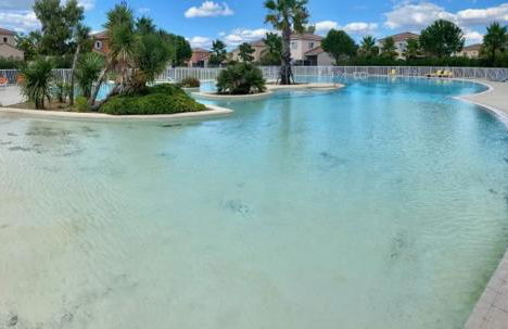 Maison Vacances au Domaine de Golf Piscine - Foto 1
