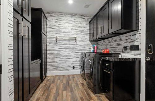 Majesty Estate in Salt Lake with Private Pool and Sport Court - Foto 50