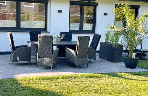 Wellnesshome Fontaneweg mit Sauna, Terrasse und Garten - Foto 1