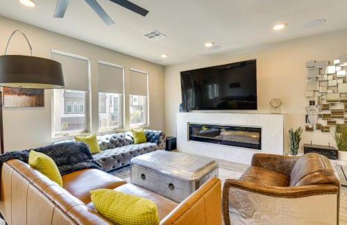 Las Vegas Home with Terrace about 10 Mi to the Strip! - Foto 1