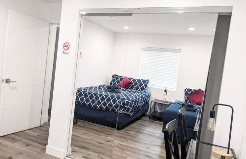 Wonderful 3 Bedroom Home Perfect for Getaway - Photo 16