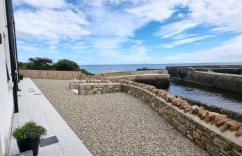 The Quays Apartment - Photo 13