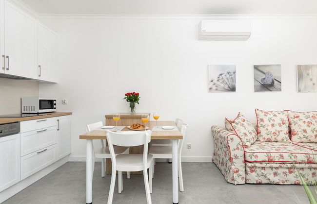 Pet-friendly Spadochroniarzy by Renters - Photo 73