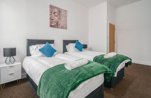 Airport - Town Centre - Train Station - Free Parking - Foto 29