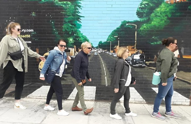Excursión semiprivada de 2 horas a la costa de los Beatles - Foto 1