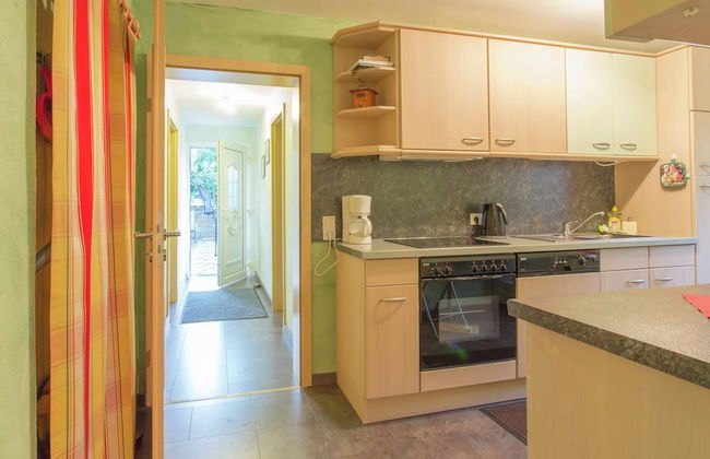 Waxweiler Flat Near City Center - Photo 6