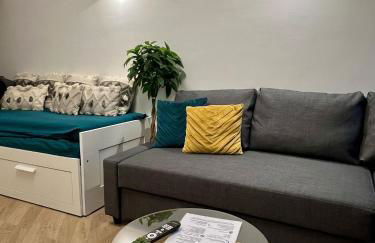 PARIS-MONTROUGE Magnifique appartement- très cosy pour 1 - 6 personnes refait à NEUF -ENTIRE APARTMENT LUXURIOUS AND WARM -Montrouge Paris 14ème - Proche Aéroport Orly Parc Expositions Porte de Versailles FREE WIFI GRATUIT - Foto 19