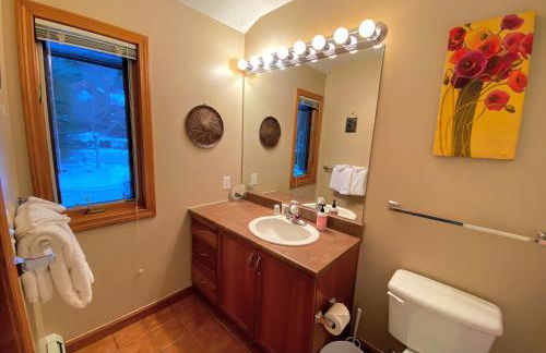 V3 Gorgeous SKI-IN Mountain View Townhouse with great views in Bretton Woods Fast wifi - Foto 37