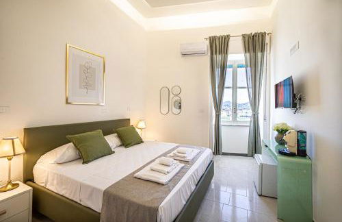 MH Suites Rooms Apartments - Foto 3