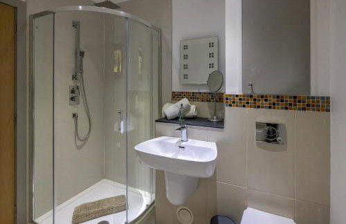 Tom's Lodge - Foto 2