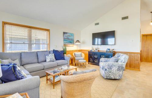 Hot Tub & Ocean Views: Kitty Hawk Haven! - Foto 1