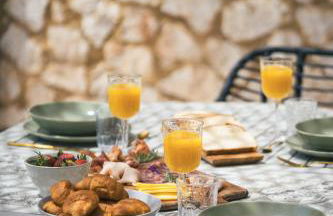 Villa Terra, private, luxury villa with pool 10 mins drive from the beach - Foto 10