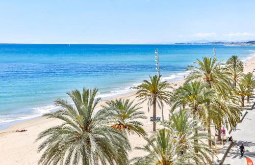 MAGNÍFICO APARTAMENTO - primera línea de mar - Photo 11