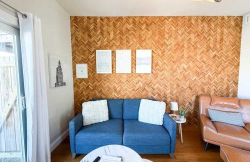 Jennifer's Chic Downtown City Views Private Deck - Foto 12