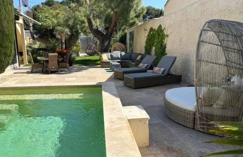 Logement cosy avec piscine ,parking et jardin - Photo 2