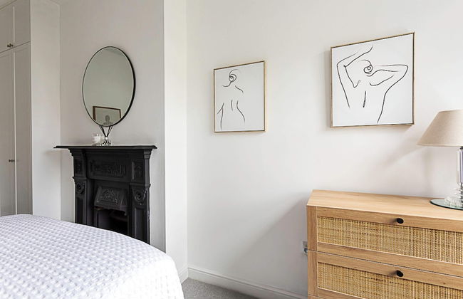 Chic 2-bed Flat in Leafy Clapham South - Foto 8