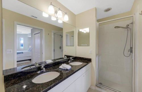 Beautiful 2 bedroom condo w/ Golf Membership Included - Foto 3