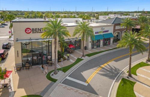 Luxury 3BR Condo Near Disney with Pool - Foto 2