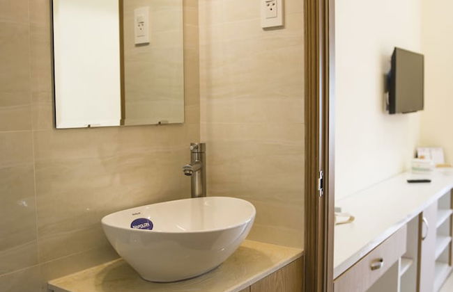 Jen & Friends House - Photo 14