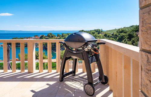 Villa Kadena - Luxury Seaside Villa with Private Heated Pool - Photo 65