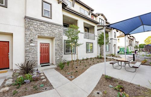 Brand New Stunning 4BR Townhome - Foto 36