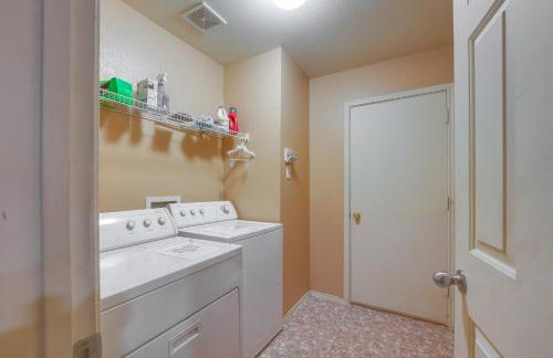 Private Yard and Patio Fort Worth Family Home - Foto 23